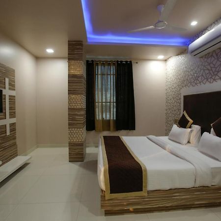 Hotel Krish Palace Pushkar Ngoại thất bức ảnh